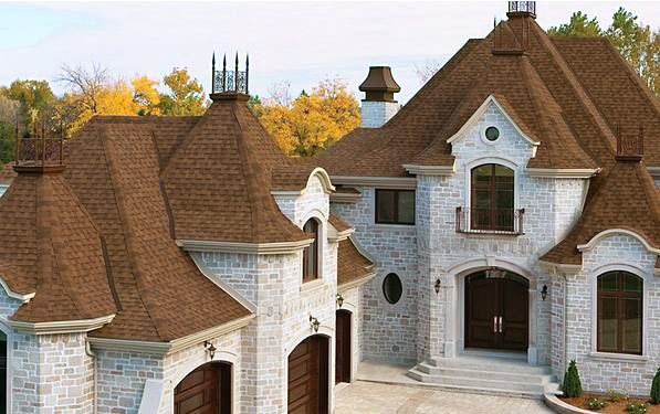 Стилизация под средневековый замок с помощью IKO Cambridge IKO Cambridge